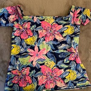 Small Lilly Pulitzer top